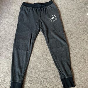 Mens gray Under Armor Jogger Sweatpants